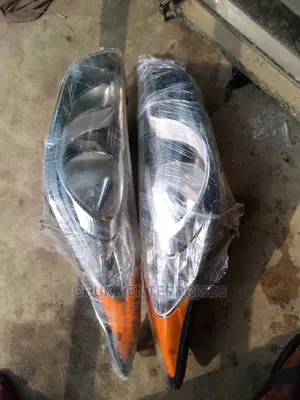 Hyundai Elantra 2012 Headlight America Spec