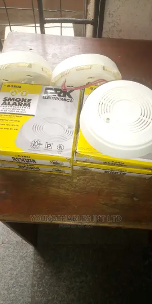 Electric and Battery Type Smoke Detector .
