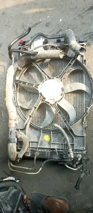 Complete Radiator With Condenser Ford Fusion 2006 to 2009
