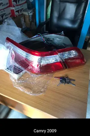 Headlights 2008 Toyota Camry