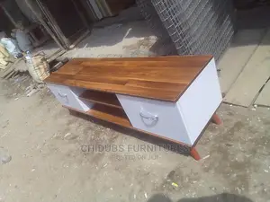 5ft Quality Quality TV Shelve