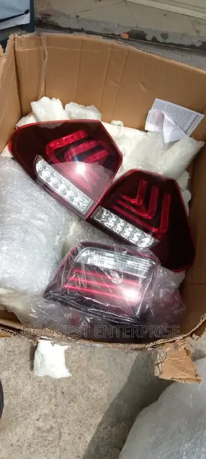 New Model Rear Light for Lexus RX 330