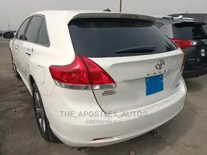 Toyota Venza AWD 2012 White