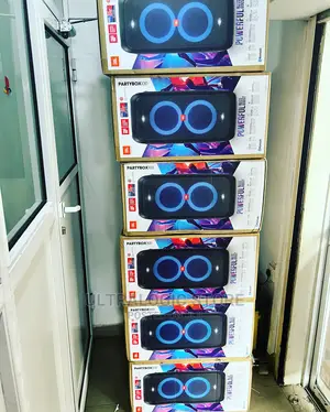 JBL Partybox 110 Portable 160W Wireless Speaker With Light