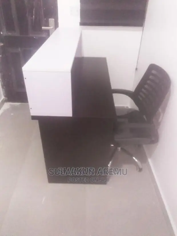 Office Receptionist Table