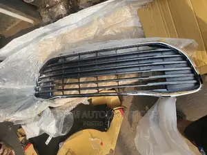 Bumper Grille For Toyota Avalon 2016-2018