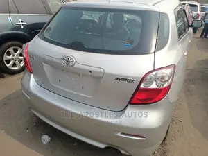 Toyota Matrix 2010 Silver