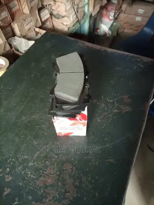 Front Brake Pad Lexus Lx570