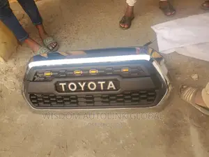 Front Grille For Toyota Tacoma 2020-2021 Model With Toyota