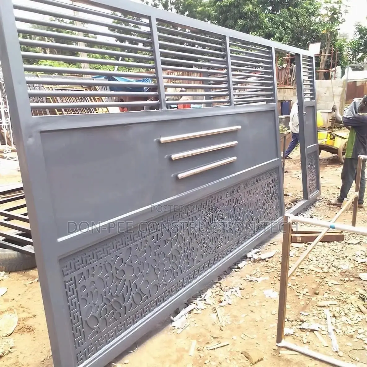 Rolling Gate
