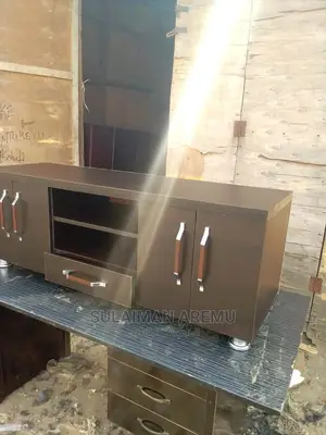 Plastma Television Shelves