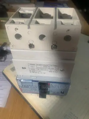 McCb 160A 3pole Breaker Legrand