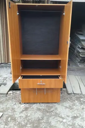 32 Inches Wardrobe