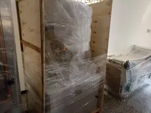 Automatic Capping Machine