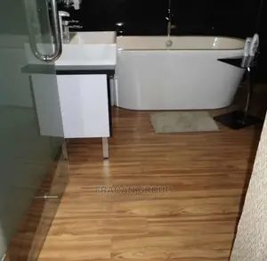 Vinyl Water Resistant Quality Floor