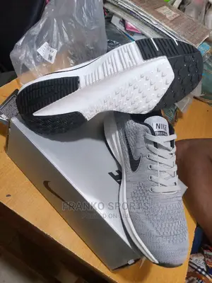 Nike Flyknit Canvas