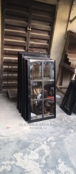 Sliding Windows Black Colour