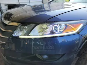 Headlights 2010 to 2012 Model Honda Crosstour(Original)
