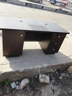 Executive Wooden Office Table With Drawers.