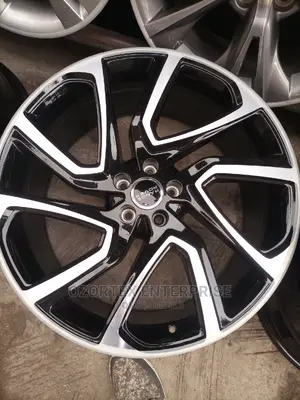 Quality 21 Rim/ Alloy Wheel for Range Rover E-Vogue.
