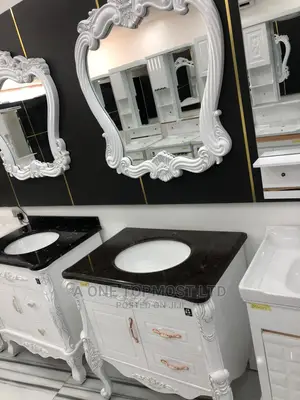 Executive Royal Cabinet