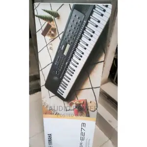 Yamaha Keyboard PSR-E273