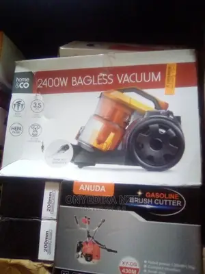 Bagless Vacuum Cleaner