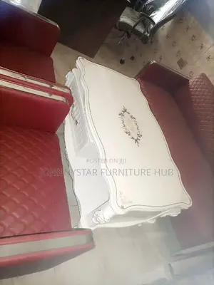 Tovic Royal Center Tables