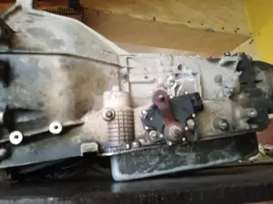 Ford F150 E350 Gearbox 2 Wheel Drive 2 Sensor V8 Tokunbo.