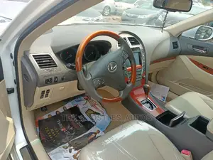 Lexus ES 350 2011 White