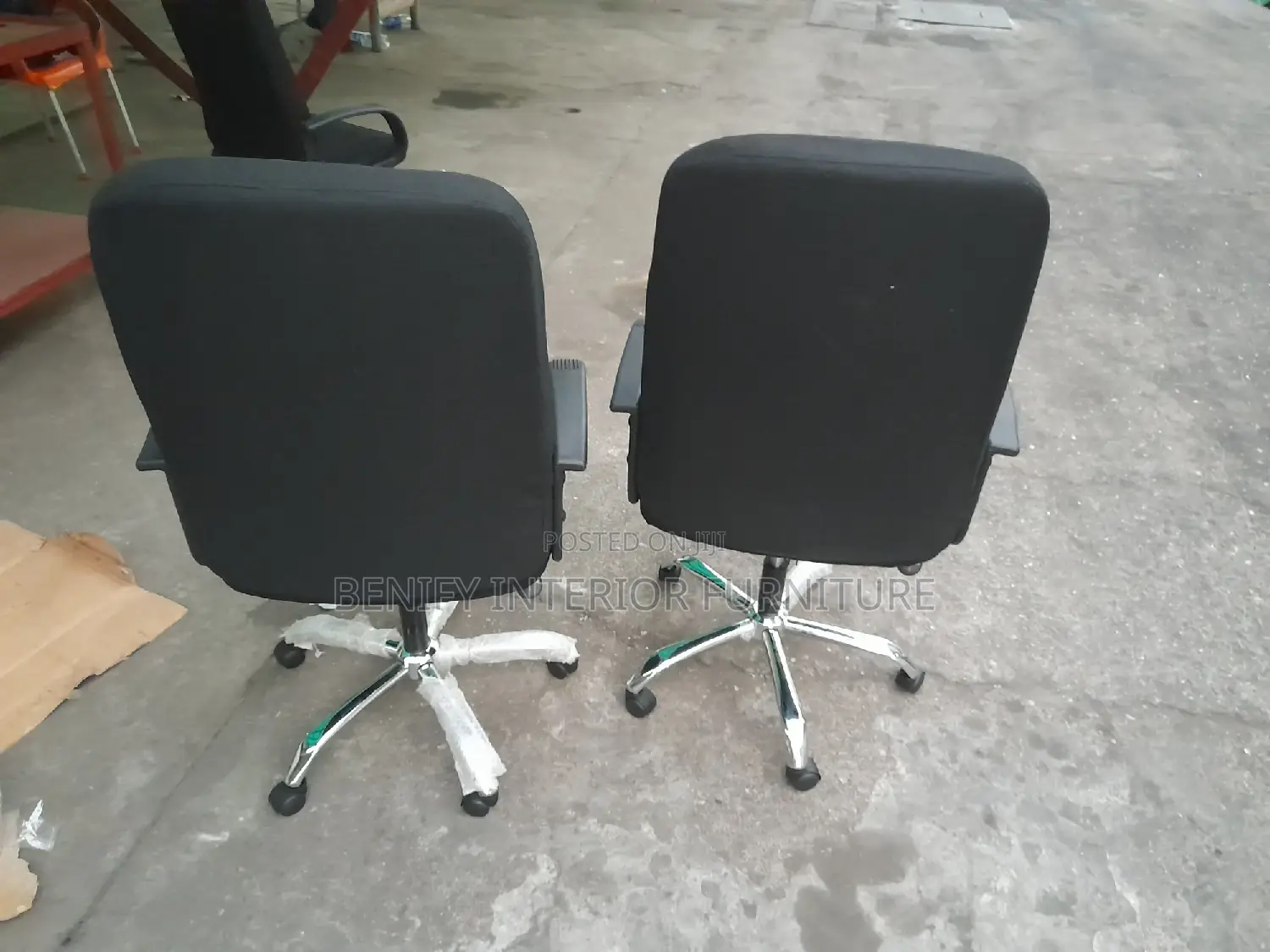 Simple Office Chair