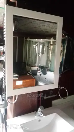 Bath Room Mirror