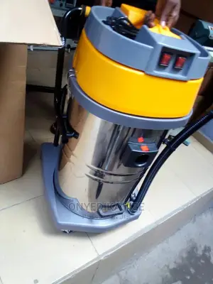Vacuum Cleaner 70litres