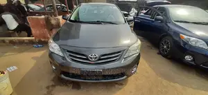 Toyota Corolla 2013 Gray