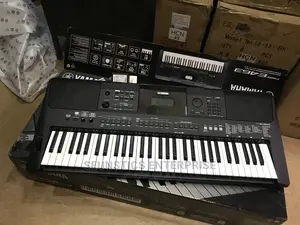 Original Yamaha PSR E463 Keyboard