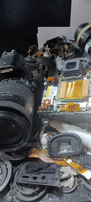 Repairs For All Digital Cameras And Lenses