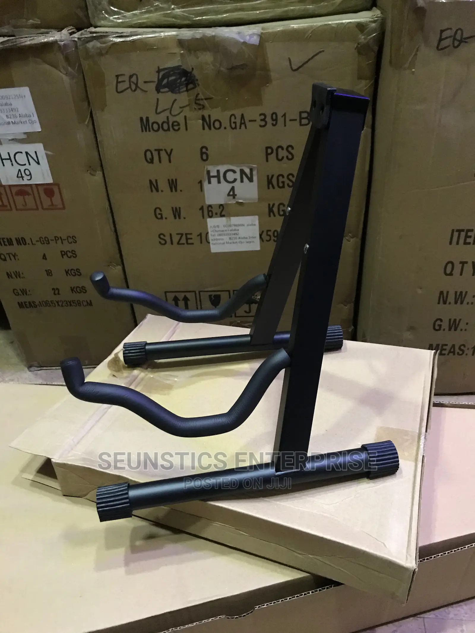 Guitar Stand
