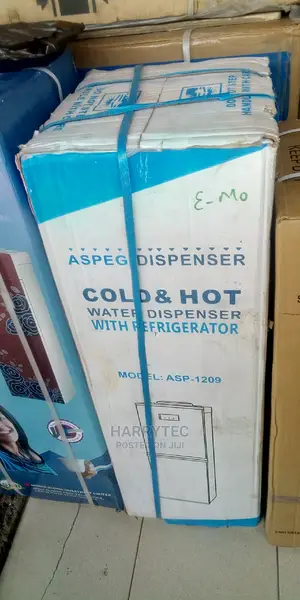 Aspeg Water Dispenser With Refrigerator