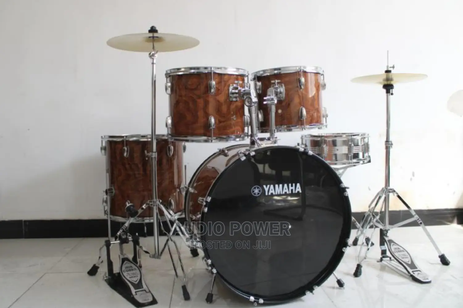 YAMAHA Drum Set