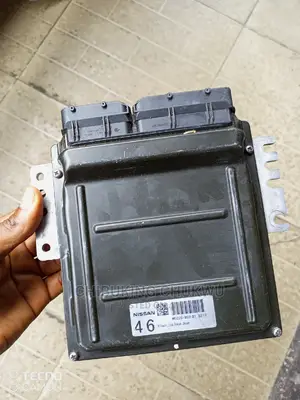 Nissan Pathfinder 4.0 Ecu Brain Box.