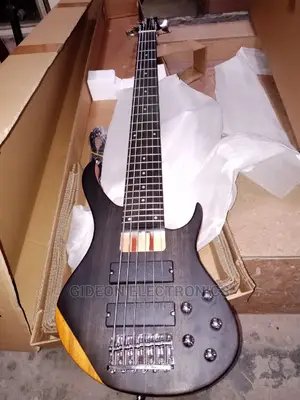 Watson Active 6strings Bass Guitar