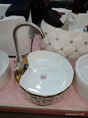 Gold Ceramic Pedicure Bowl