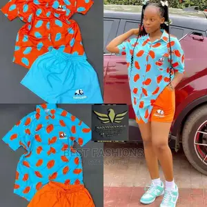 Cute Plain and Pattern Short and Top