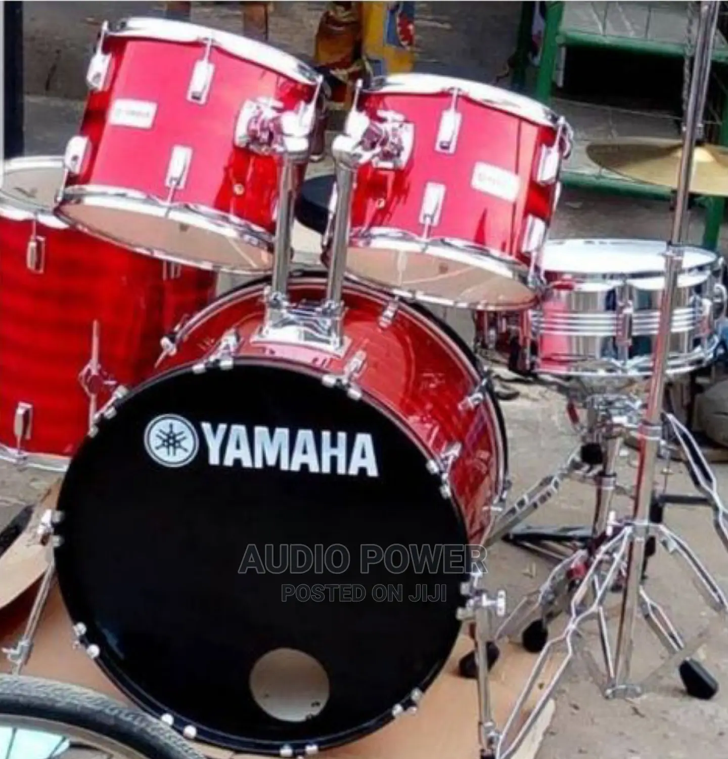 YAMAHA Drum Set