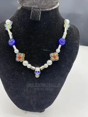Luxury Unisex Pattern Costume Necklace