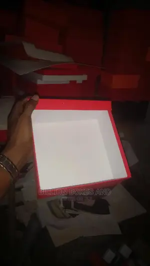 Cute Valentine Gift Box