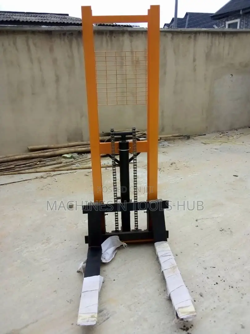 Manual Forklift