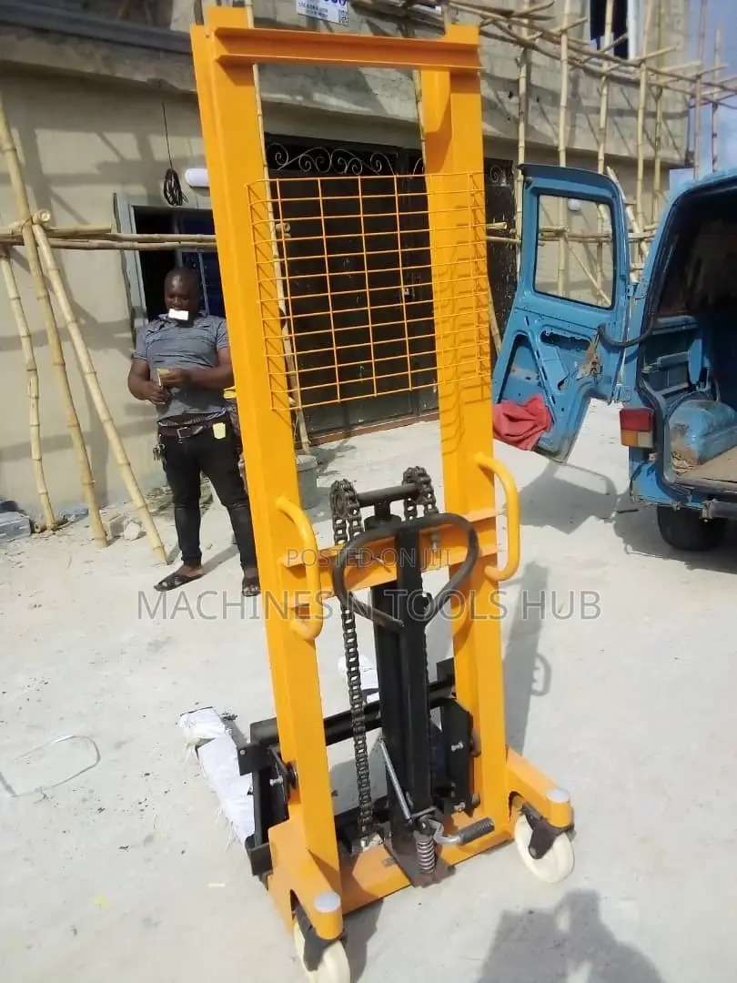 Manual Forklift