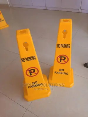 Barrier Traffic Safety Signs