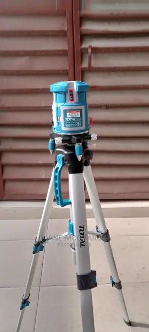 Laser Level With Tripod